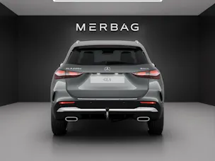 Mercedes-Benz GLA 220d 4Matic 8G-DCT