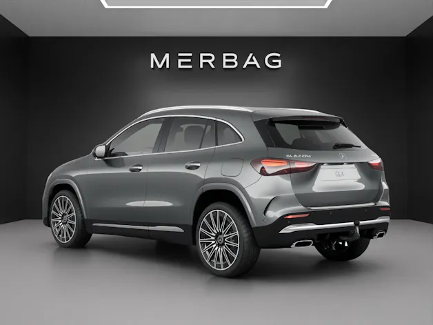 Mercedes-Benz GLA 220d 4Matic 8G-DCT