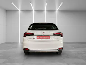 Fiat Tipo Hybrid 1.5 Swiss Edition Cross