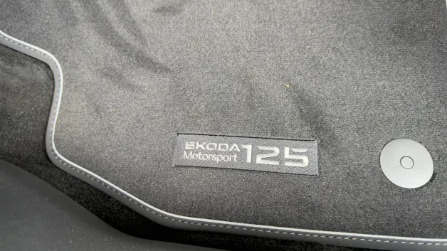 Škoda Fabia ME 1.5 TSI 177 PS 7DSG 1500ccm 177PS/130kW 4 Zylinder TSI Benzin