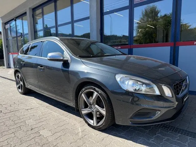 Volvo V60 D5 AWD R-Design Geartronic