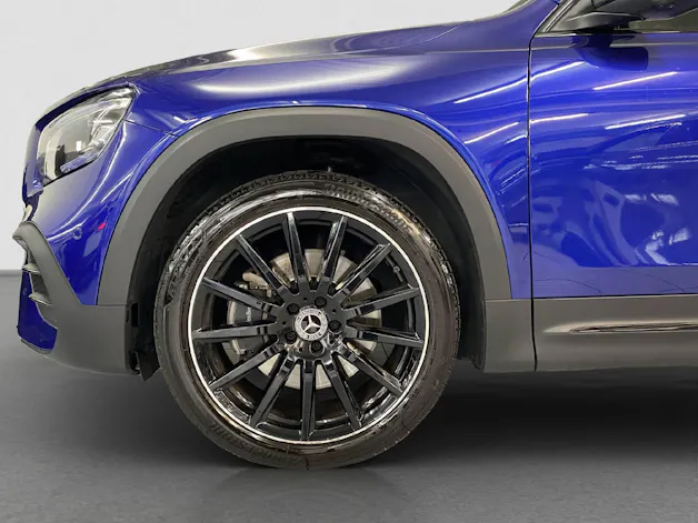 Mercedes-Benz GLB 220 d AMG Line 4MATIC