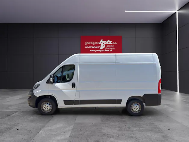 Peugeot Boxer 2.2 HDI 335 Pro Fourgon tôlé L2H2