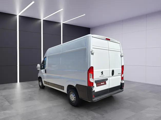 Peugeot Boxer 2.2 HDI 335 Pro Fourgon tôlé L2H2