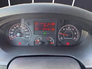 Peugeot Boxer 2.2 HDI 335 Pro Fourgon tôlé L2H2