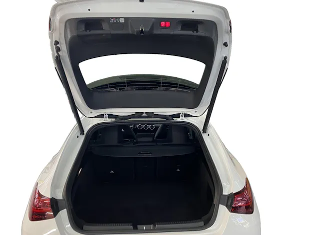 Mercedes-Benz CLA 250 AMG Line 4MATIC Shooting Brake