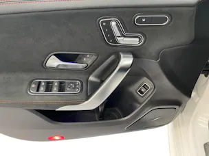 Mercedes-Benz CLA 250 AMG Line 4MATIC Shooting Brake