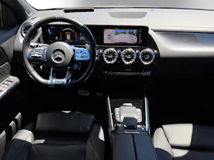 Mercedes-Benz GLA 45 AMG 4Matic+ 8G-Speedshift DCT