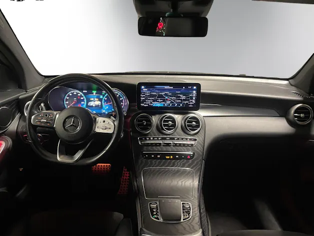 Mercedes-Benz GLC 300 4Matic AMG Line 9G-Tronic