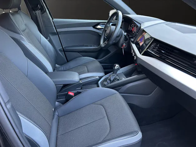 Audi A1 allstreet 30 TFSI Attraction S-tronic