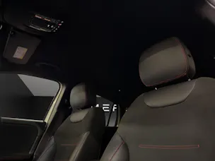 MERCEDES-BENZ GLA 200 AMG Line