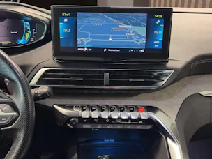 Peugeot 3008 225e Hybrid2 GT EAT8