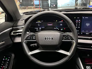 Audi A5 Avant e-hybrid quattro Attraction 220 kW S tronic