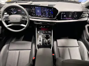 Audi A5 Avant e-hybrid quattro Attraction 220 kW S tronic
