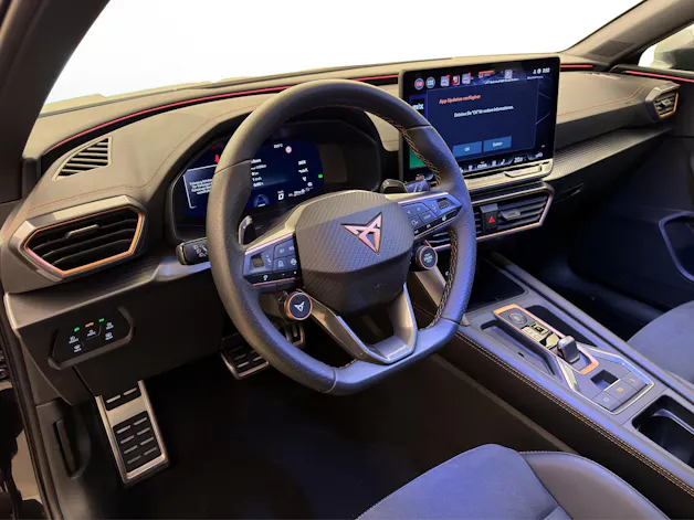 Cupra Leon ST 2.0 TSI 333 VZ 4Drive DSG