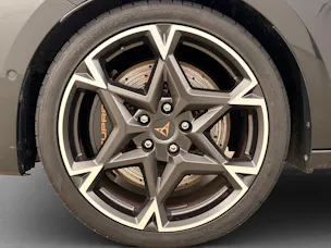 Cupra Leon ST 2.0 TSI 333 VZ 4Drive DSG