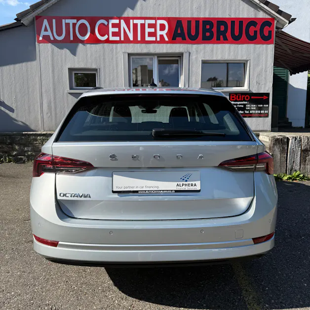 Škoda Octavia Combi 2.0 TDI DSG Ambition