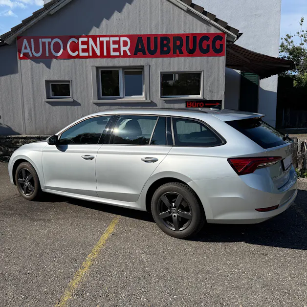 Škoda Octavia Combi 2.0 TDI DSG Ambition