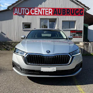 Škoda Octavia Combi 2.0 TDI DSG Ambition