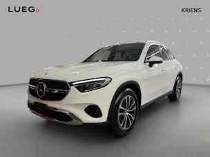 Mercedes-Benz GLC 200 4M - Avantgarde / DISTRONIC / Rückfahrkamera / Panorama-Dach