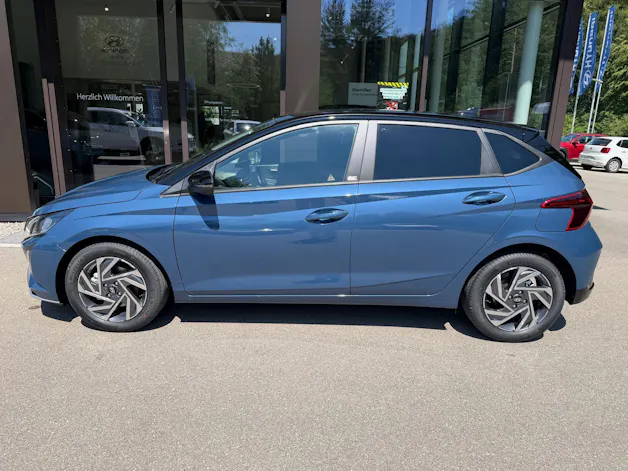 Hyundai i20 1.0 T-GDi Amplia DCT