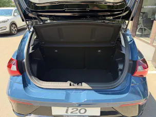 Hyundai i20 1.0 T-GDi Amplia DCT