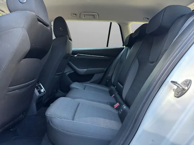 Škoda Octavia Combi 2.0 TDI DSG Ambition 4x4