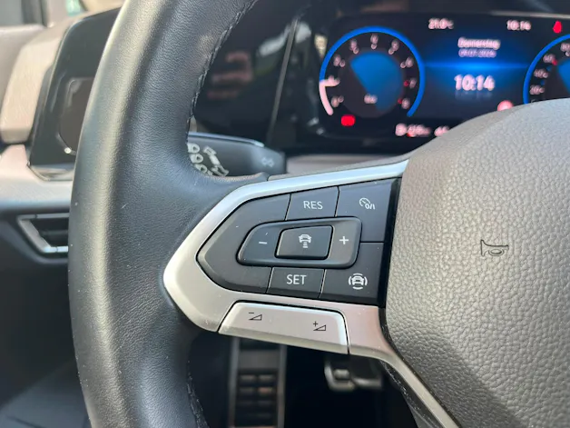 VW Golf 1.5 TSI ACT Life