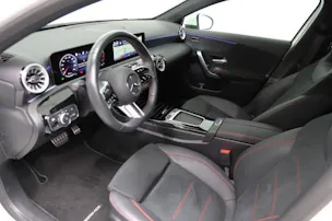 Mercedes-Benz A 220 4Matic 8G-DCT