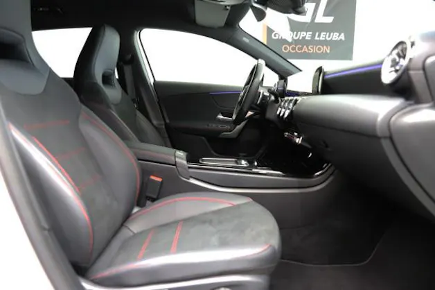 Mercedes-Benz A 220 4Matic 8G-DCT
