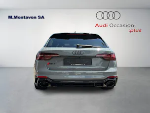 Audi RS4 Avant quattro tiptronic