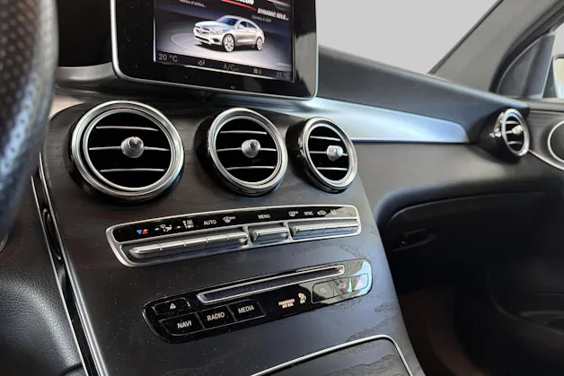 Mercedes-Benz GLC Coupé 250 AMG Line 4Matic 9G-Tronic