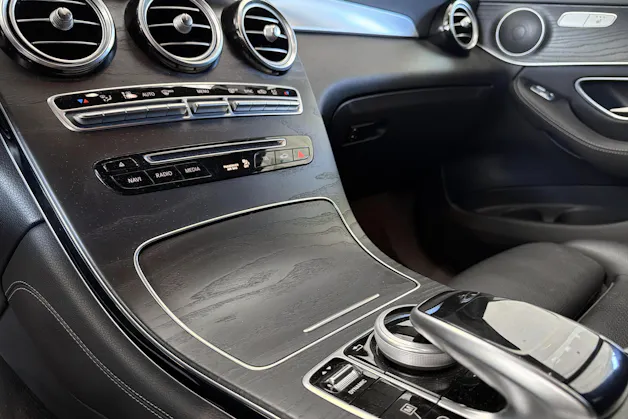Mercedes-Benz GLC Coupé 250 AMG Line 4Matic 9G-Tronic