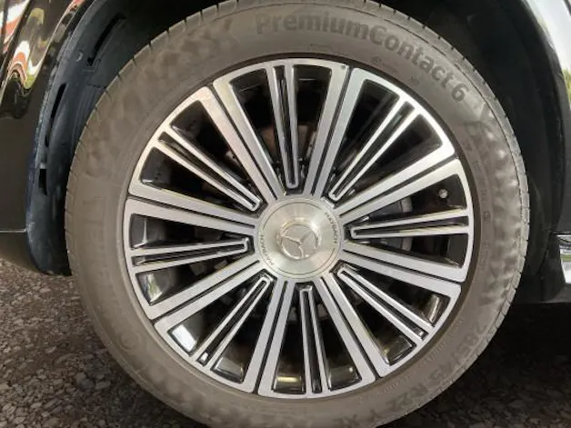 Mercedes-Benz GLS Maybach 600 9G-T