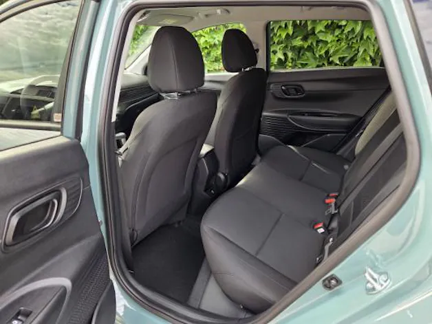 Hyundai i20 1.0 T-GDi Amplia DCT