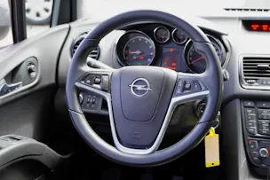 OPEL Meriva 1.4 Turbo Enjoy