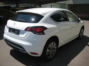 DS Automobiles AUTOMOBILES DS4 1.2 Pure Tech SO Chic