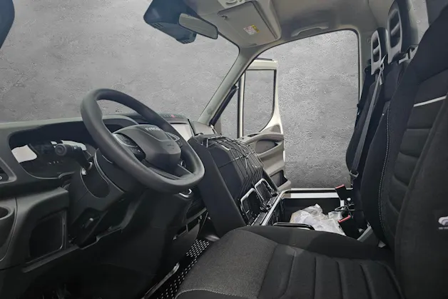 Iveco 35C16HA8