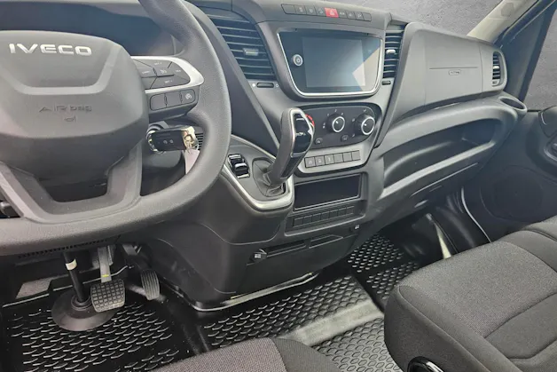 Iveco 35C16HA8