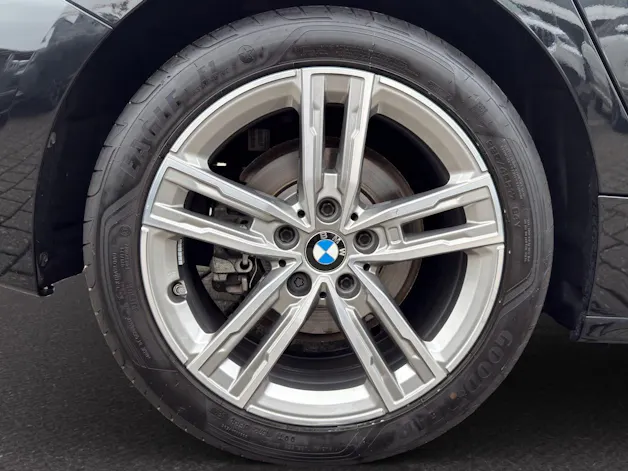 BMW 118i M SPORT