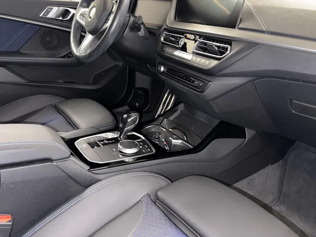 BMW 118i M SPORT