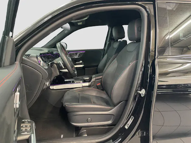 Mercedes-Benz GLB 250 AMG Line 4MATIC