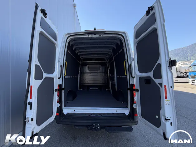 MAN 3.180 Fourgon 4x4