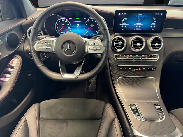 Mercedes-Benz GLC 300 AMG Line 4Matic