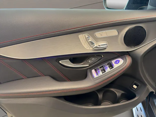 Mercedes-Benz GLC 300 AMG Line 4Matic