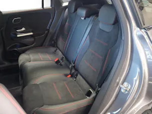 Mercedes-Benz GLA 250 4Matic 8G-DCT Swiss Star
