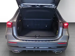 Mercedes-Benz GLA 250 4Matic 8G-DCT Swiss Star