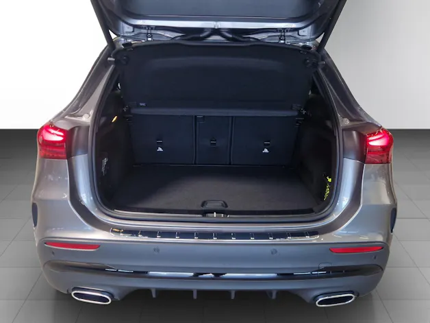Mercedes-Benz GLA 250 4Matic 8G-DCT Swiss Star