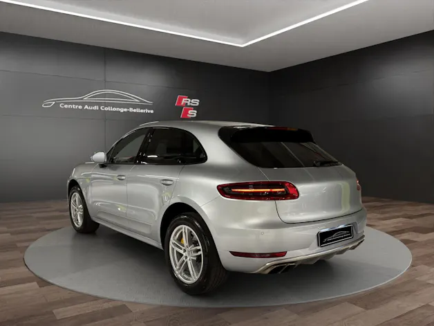 Porsche Macan Turbo PDK