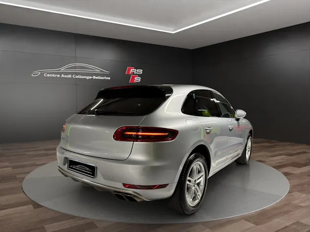 Porsche Macan Turbo PDK